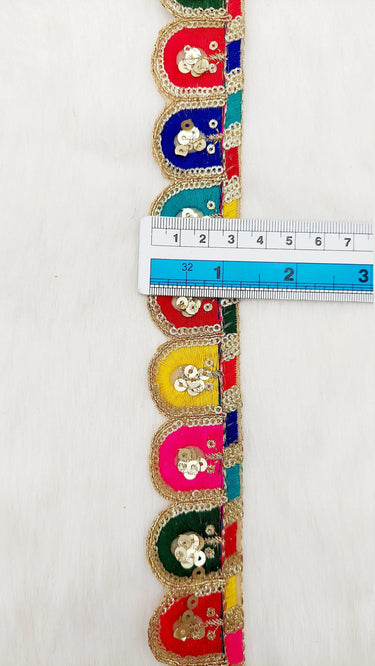 Multicoloured Scalloped Lace Trim with Gold Sequins Embroidery, Fringe Lace Trim, Sari Trimming